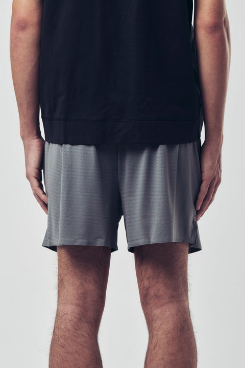 SHORT 001